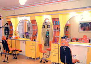 در آرایشگاه های زنانه چه خبر؟!
