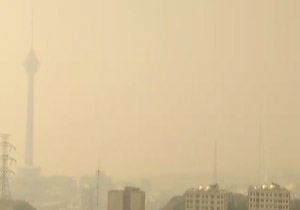 آسمانی به رنگ خاکستری + فیلم