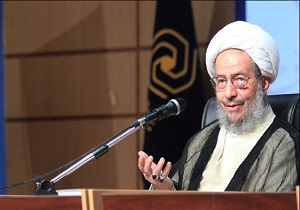 پاپ اعظم با استفاده از نفوذی که خدا به وی داده در جهت مقابله با داعش استفاده کند
