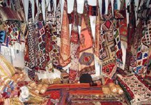 گشایش نمایشگاه مصنوعات عشایری