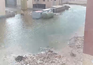 بی‌مهری با لوله آب مسکن مهر + فیلم
