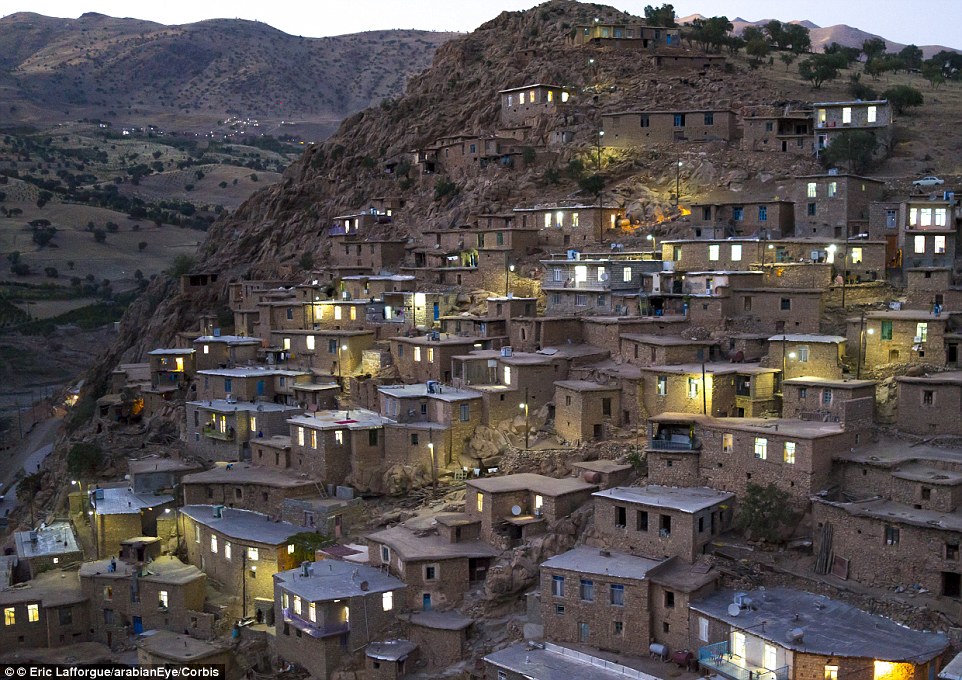 دیلی میل: عکس&zwnj;هایی نفس&zwnj;گیر از گنجینه&zwnj;های باشکوه پنهان و زیبای ایران + تصاویر