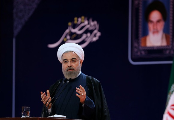 سخنرانی روحانی در مراسم تجلیل از دست اندرکاران برجام آغاز شد