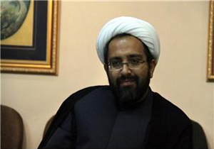 شعر انقلاب اسلامی نمی‌تواند متعالی نباشد