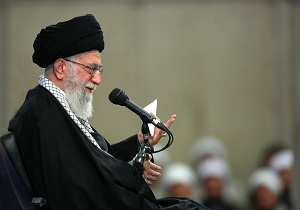 مسئولان مراقب باشند که جنجالهای روزمره انتخاباتی آنها را سرگرم نکند