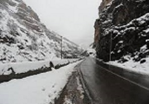 بازگشایی راه های مسدود شده
