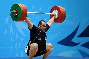 بهداد سلیمی تست رباط می دهد