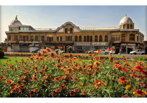 ساماندهی میدان امام (ره ) چشم به راه اعتبارات است