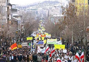 تاکید روحانیون اهل سنت سنندج بر حضور گسترده همه اقشار مردم در راهپیمایی 22 بهمن