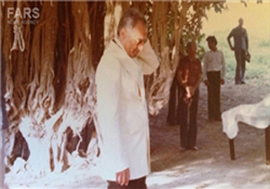 عکس منتشر نشده شاه وخاندان پهلوی  در کیش