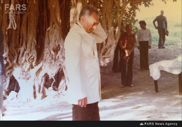 عکس منتشر نشده شاه وخاندان پهلوی  در کیش