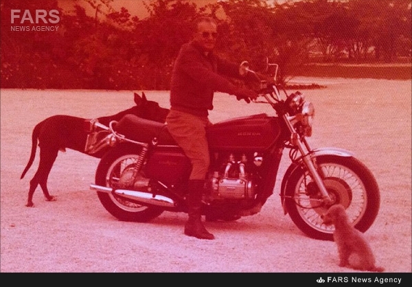 عکس منتشر نشده شاه وخاندان پهلوی  در کیش
