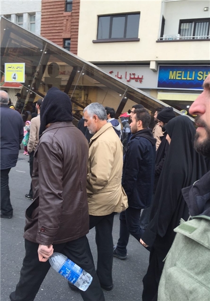 سردار قاسم سلیمانی در راهپیمایی صبح امروز 22 بهمن حضور یافت+ عکس
