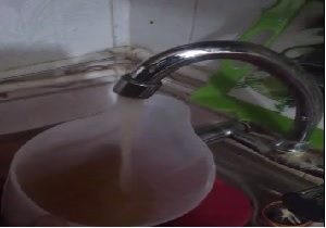 آب با طعم شن و ماسه + فیلم