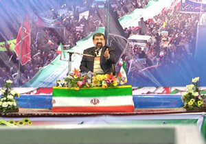 لزوم هوشیاری همه جانبه مقابل نفوذ دشمن