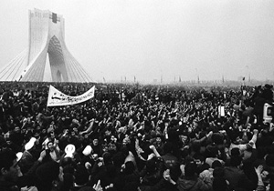 مقایسه انقلاب اسلامی ایران با دیگر کشورها در «انقلاب‌های جهان»