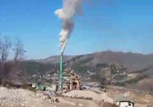 کارخانه آسفالتی که هوای محیط زیست را ندارد +فیلم