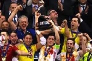 مراسم اهدای جام قهرمانی فوتسال یورو 2016+فیلم