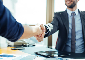 چگونه حقوقمان را با رئیس جدید طی کنیم؟