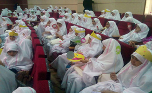 جشن سن تکلیف دانش آموزان اراکی