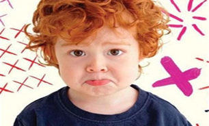 چرا اخم واگیر دارد؟