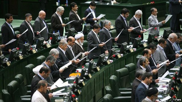 شرایط انتخاب&zwnj;کنندگان و انتخاب شوندگان مجلس شورای اسلامی و خبرگان رهبری از دید