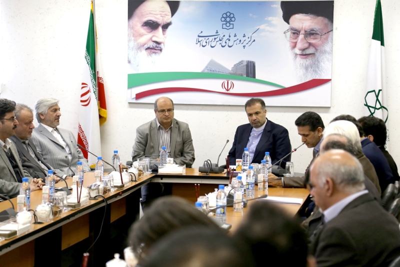 دکتر جلالی: مجلس و دولت در توجه به سلامت جامعه اهتمام جدی دارند/دکتر زالی: نظرات کارشناسی مطرح شده در مجلس مستظهر به نظر مرکز پژوهشهاست