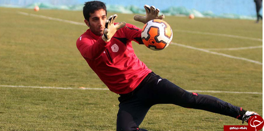 توپ جمع کن ها یار دوازدهم پرسپولیس بودند/روی صورتم لیزر می انداختند
