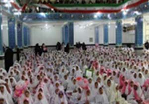 برگزاری جشن تکلیف هزار و ۴۰۰ دانش آموز دختر در بندرعباس