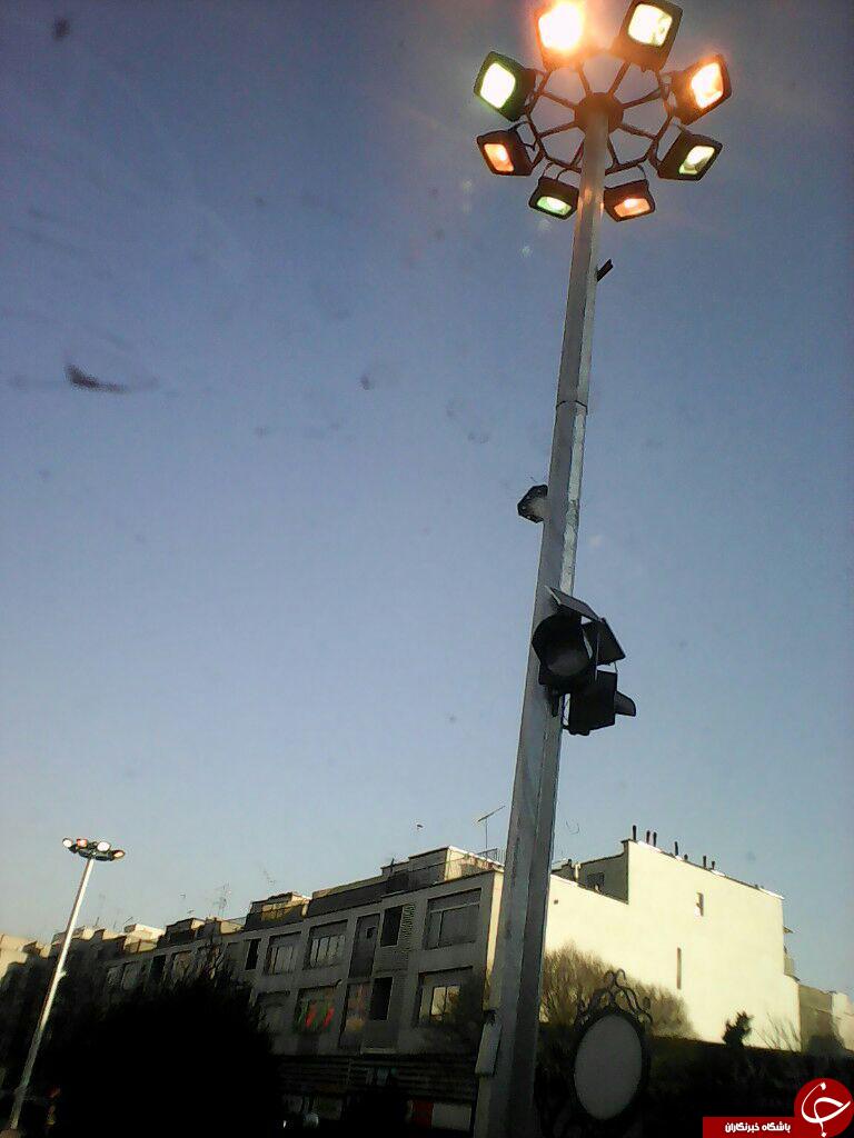 روشنایی میدان در روز + عکس