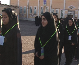 اعزام کاروان راهیان نور دانش آموزان اراکی به مناطق عملیاتی
