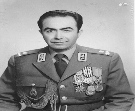 هوس بازی پرخرج شاه با یک مستخدم سوئیسی
