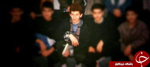 کارخانه مرسدس بنز/امواج یخ زده/بابک زنجانی در دوران دبیرستان