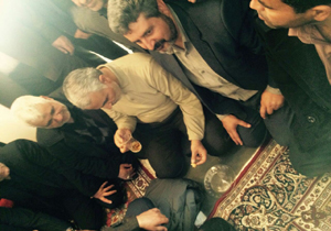 سردار سلیمانی در منزل شهید الله‌دادی + فیلم و تصاویر