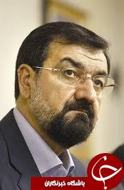 نگاه تکان دهنده مادر شهید به فرزندش+عکس