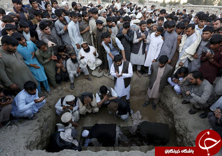 از جشن تولد 92 سالگی موگابه تا قایق غرق شده پناهجویان