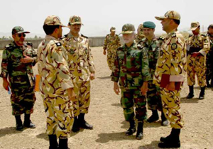 سرلشکر صالحی از سایت موشکی جنوب‌شرق بازدید کرد