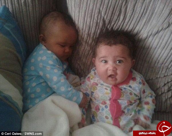 تصاویری دیدنی از تولد دو خواهر دوقلوی سفید و سیاه پوست