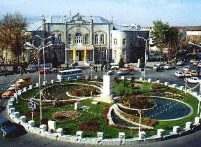 ارومیه مرکز استان آذربایجان غربی در شمال غربی ترین نقطه ایران