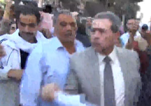 اخراج نماینده پارلمان به دلیل دیدار با سفیر اسرائیل + فیلم