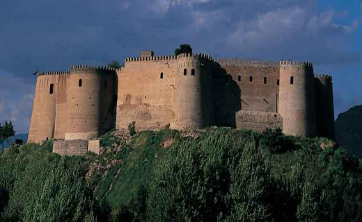 شاهکار معماری جهان در حال ریزش