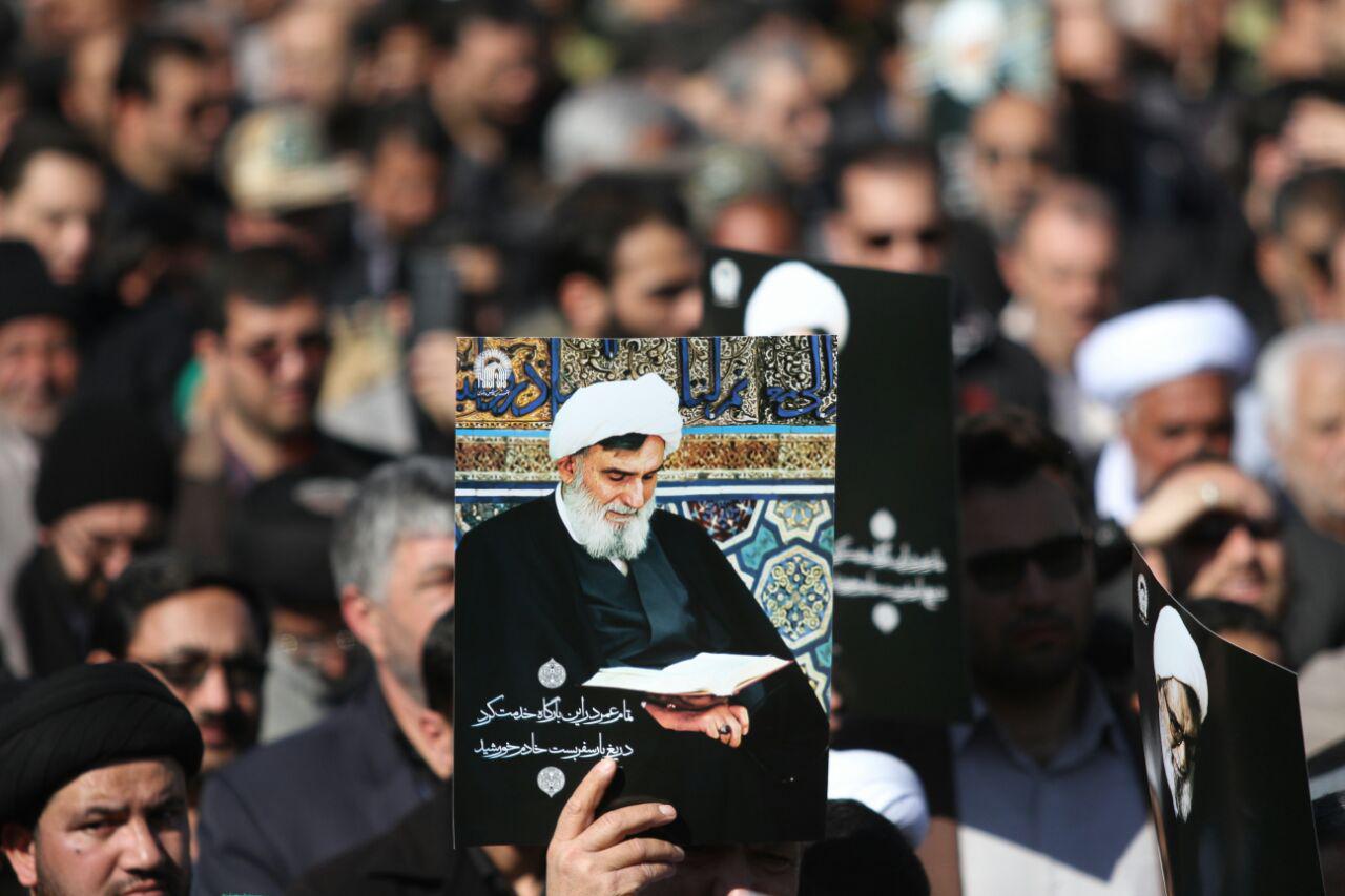 برگزاری مراسم بزرگداشت آیت‌الله واعظ طبسی در حرم مطهر رضوی+ تصویر