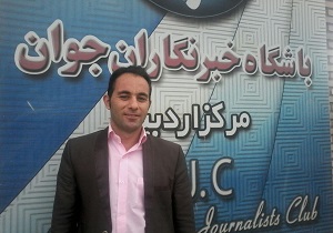 اهدای 100 جلد کتاب به روستا توسط خبرنگار اردبیلی