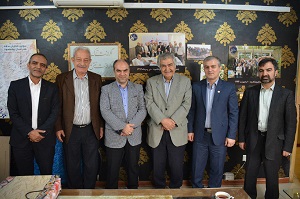 بازدید مشاور عالی معاون رییس جمهور در موسسه هنرمندان پیشکسوت