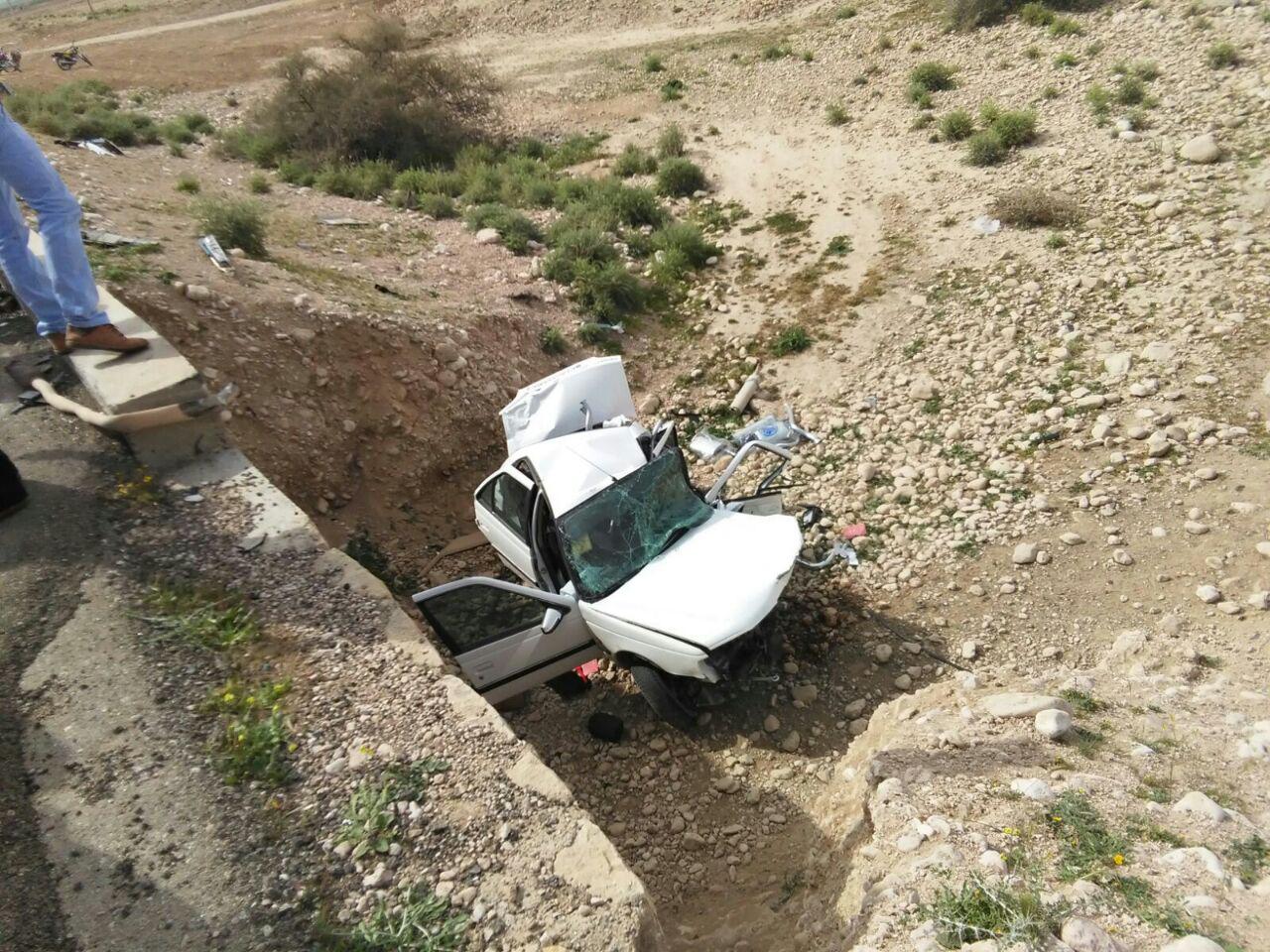 سقوط پژو پارس به زیر پل + تصاویر