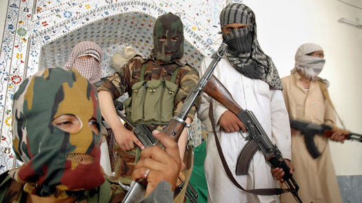 مشارکت و قانون&lrm;مداری؛ رشته های اعتماد مردم به حکومت