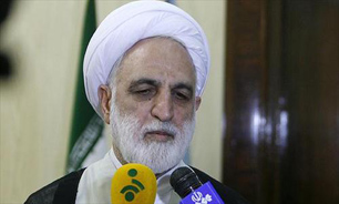 روحانی یا غفلت کرده یا به شوخی چیزی گفته است/ممنوع‌التصویری رئیس جمهور اسبق به استناد مصوبه ۲۹۸ شورای امنیت است + فیلم