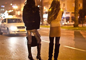 این زنان 308 میلیون دلار برای اسرائیل درآمدزایی می کنند