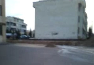 مکانی عجیب برای ساخت خانه + فیلم