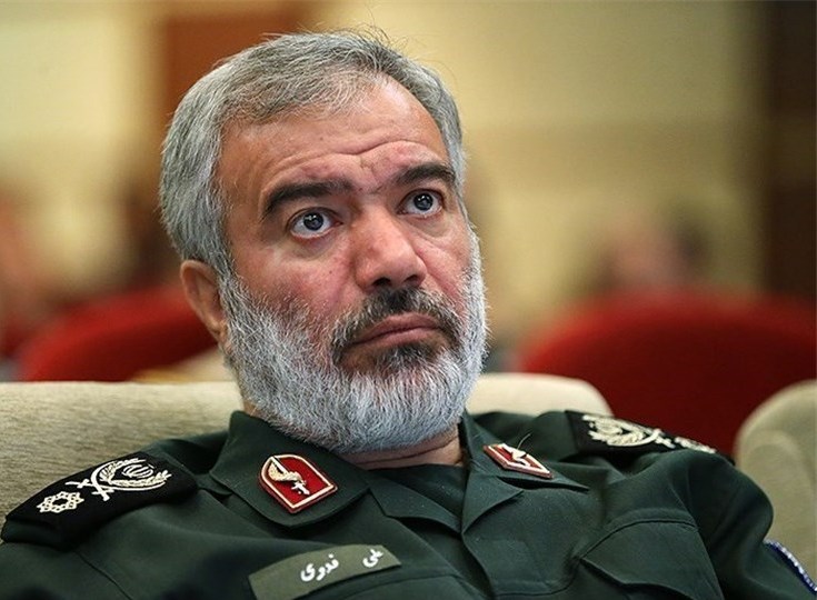 دریادار فدوی: برای افزایش توانمان در دریا حتی یک روز را هم از دست ندادهایم دریادار فدوی: برای افزایش توانمان در دریا حتی یک روز را هم از دست ندادهایم
